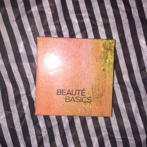 Beauté Basics eyeshadow